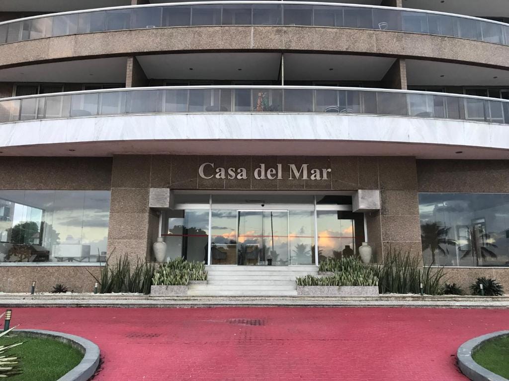 Apart suite frente ao mar — 1