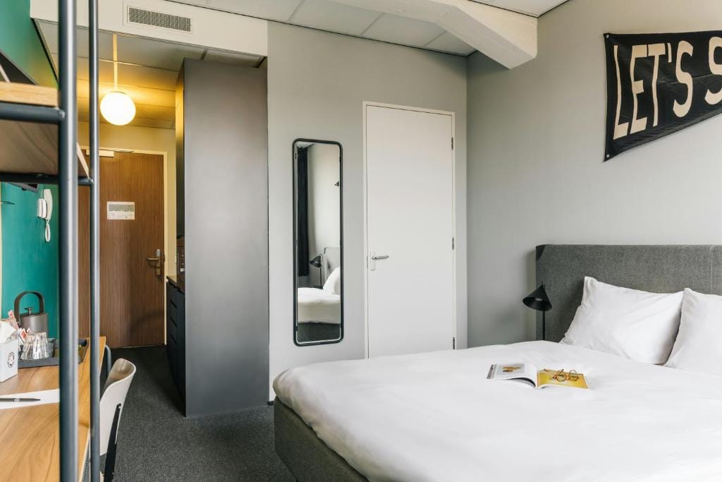 The Social Hub Rotterdam Extended Stay — 5