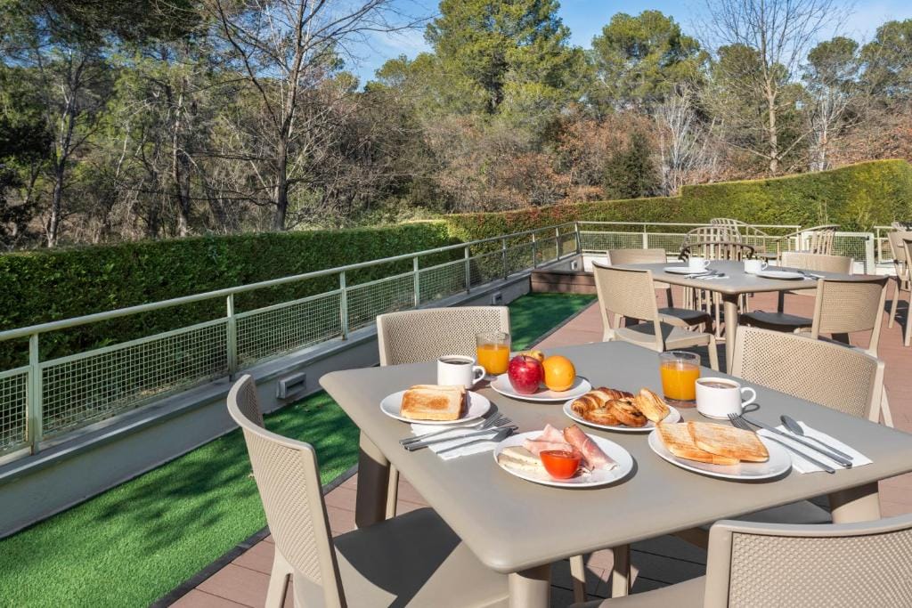 B&B HOTEL Barcelona Sant Cugat — 3