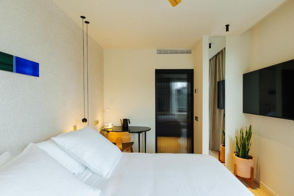 Hotel Taro Santa Cruz — 5