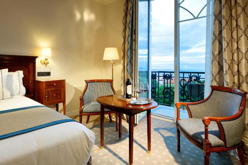 Eurostars Hotel Real — 5