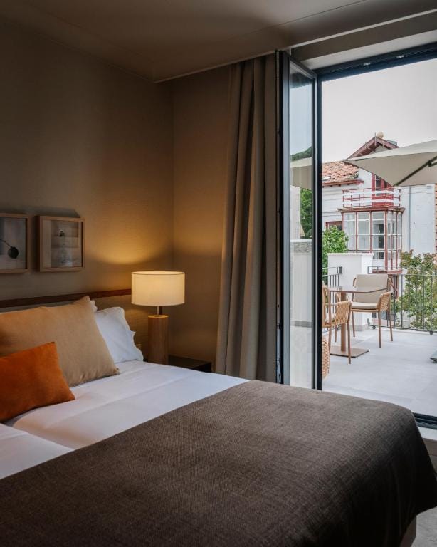 Hotel Rhin Garden — 2