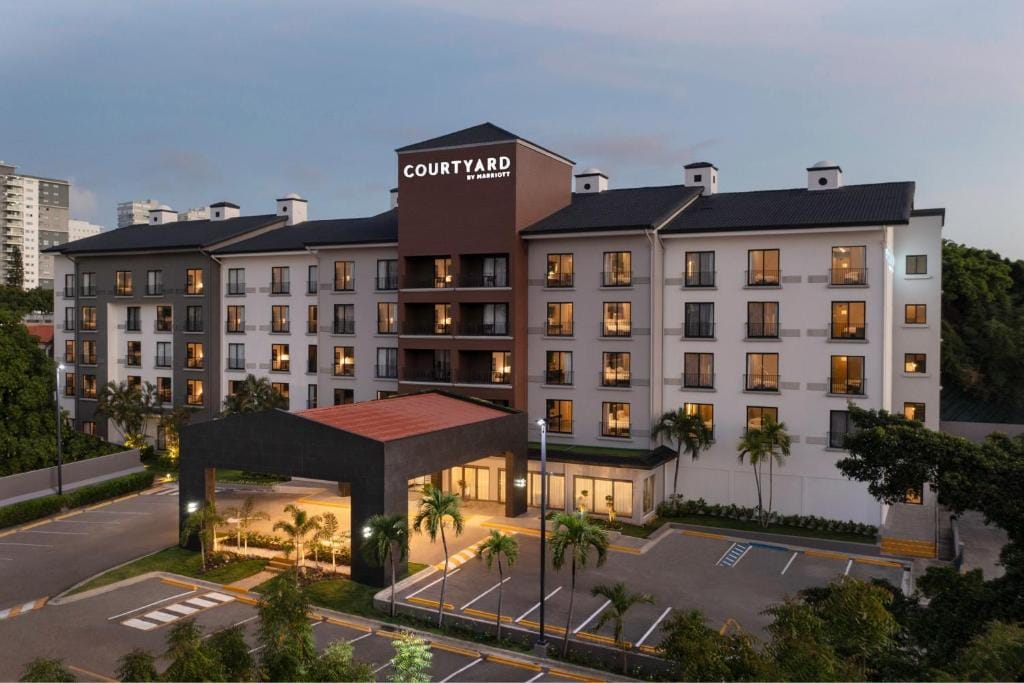 Courtyard by Marriott Santo Domingo — 4
