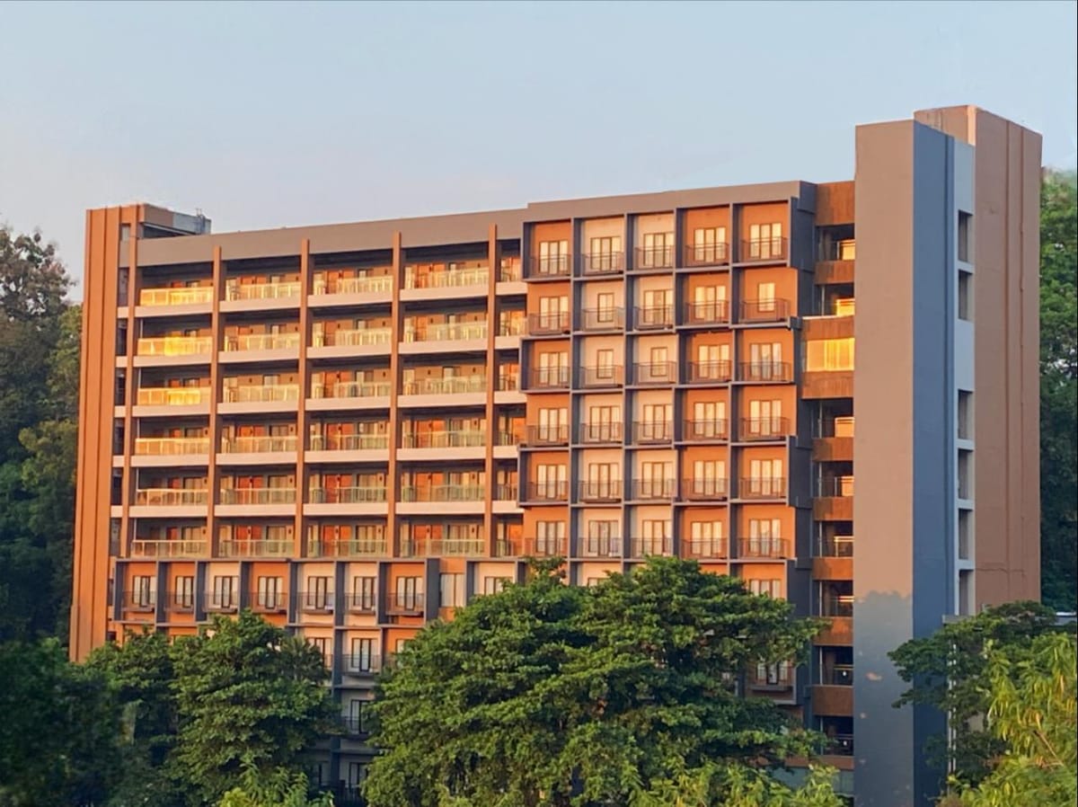Oak Tree Emerald Hotel & Conventions. — 3