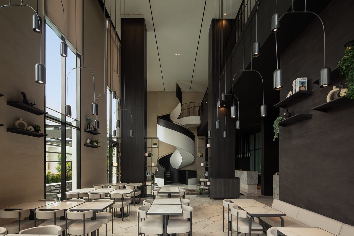 REZ Hotel — 1