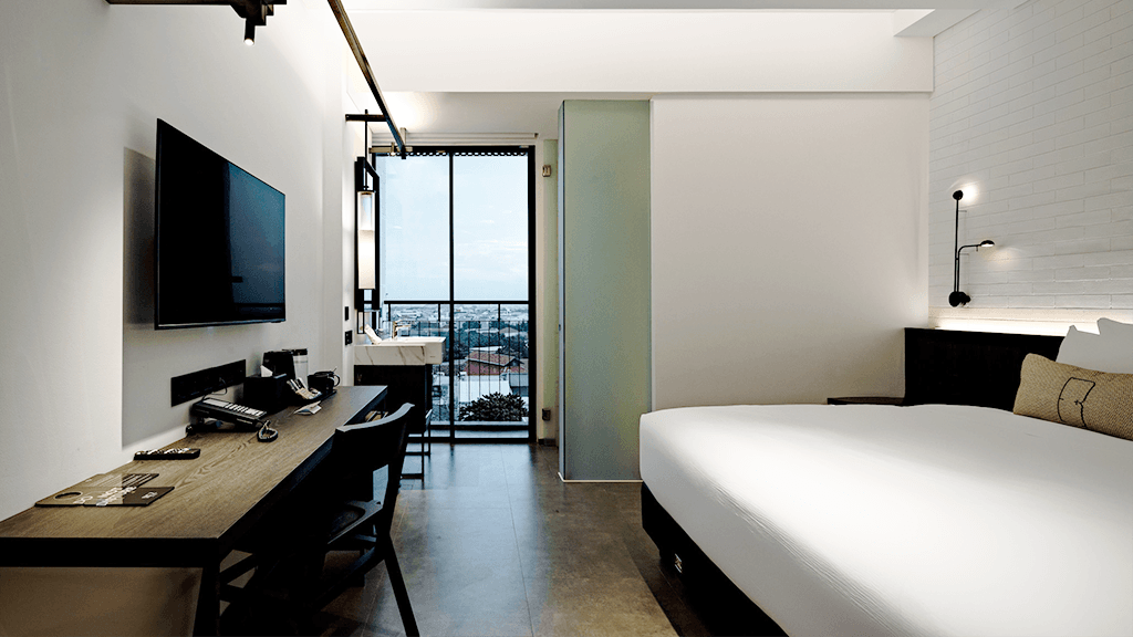 REZ Hotel — 4