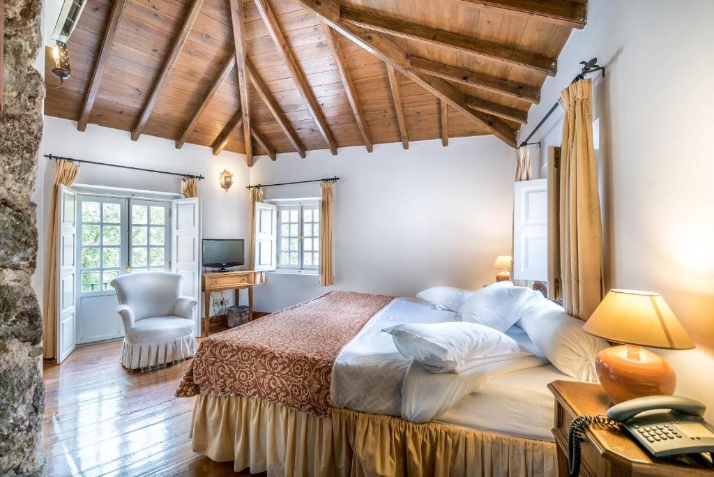 Lawrences Hotel — 2