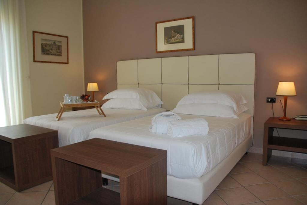 Domus Mariae Albergo