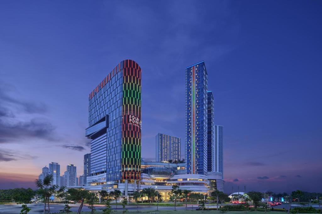 Four Points by Sheraton Surabaya, Pakuwon Indah — 3