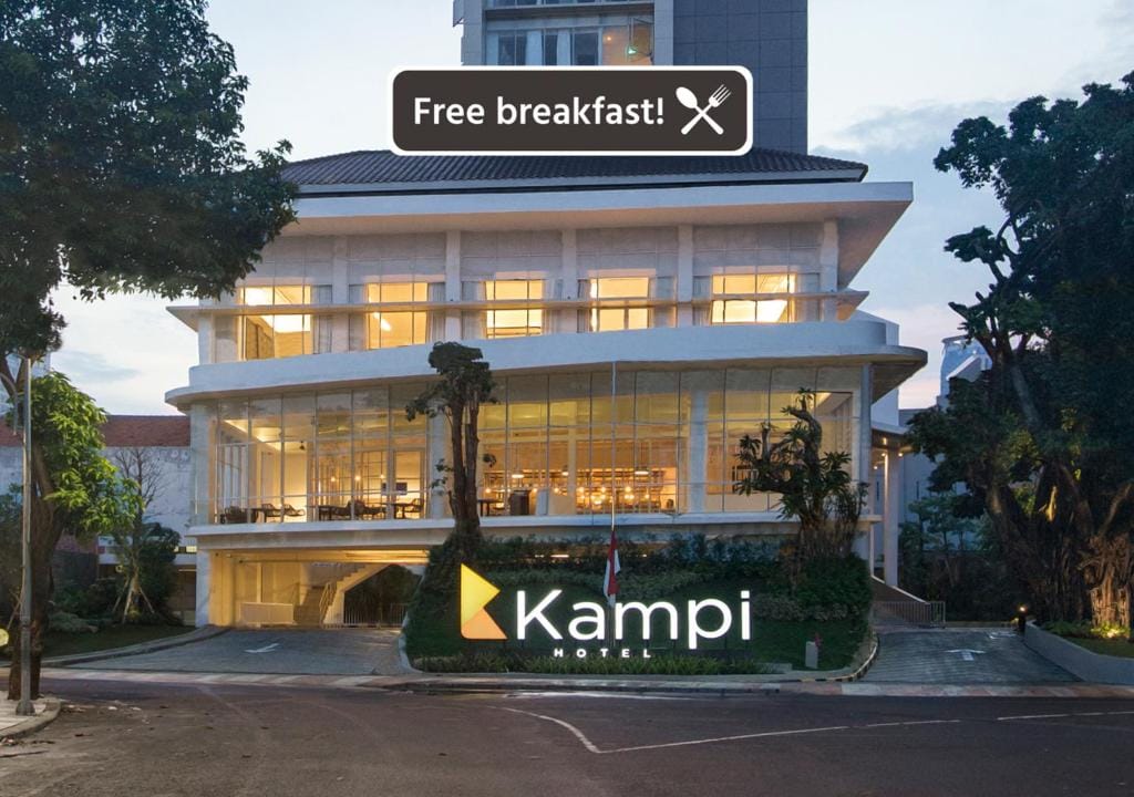 Kampi Hotel Tunjungan - Surabaya — 1