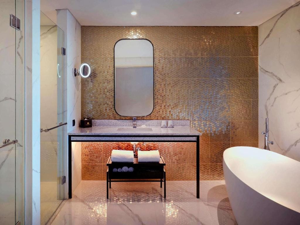 Movenpick Surabaya City — 2