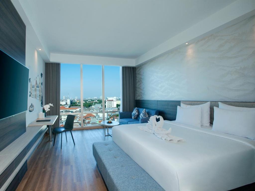 Platinum Hotel Tunjungan Surabaya — 2