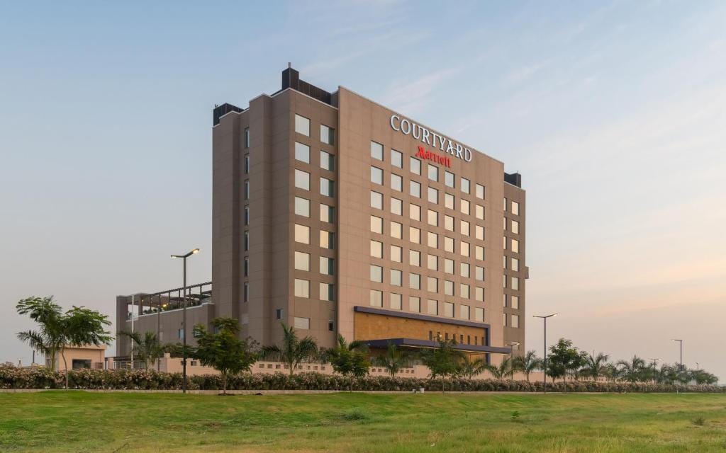 Courtyard by Marriott Surat — 2
