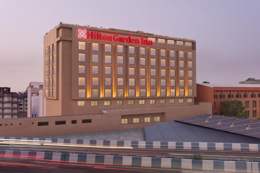 Hilton Garden Inn Surat City Centre — 1