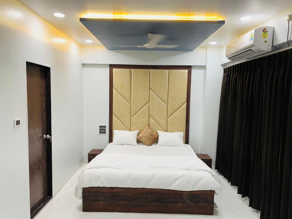 Hotel New City Light — 1