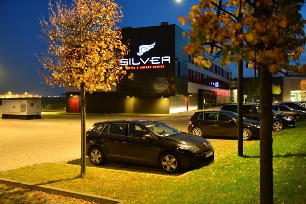 Silver Hotel & Gokart Center — 1
