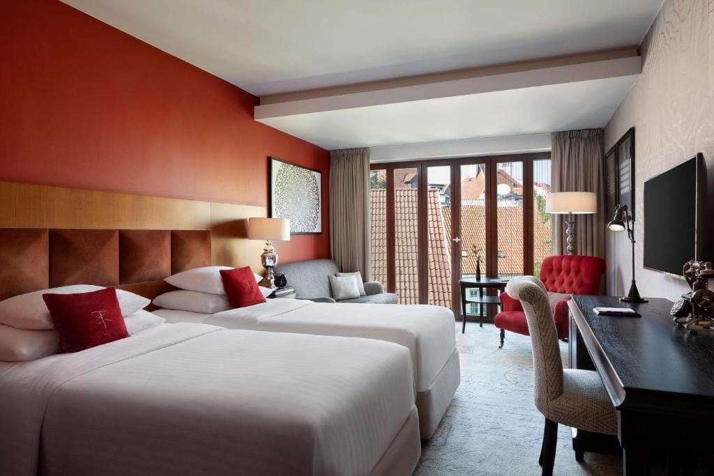 Hotel Telegraaf, Autograph Collection — 2
