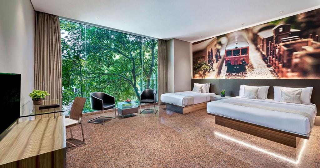 FM7 Resort Hotel - Jakarta Airport — 4