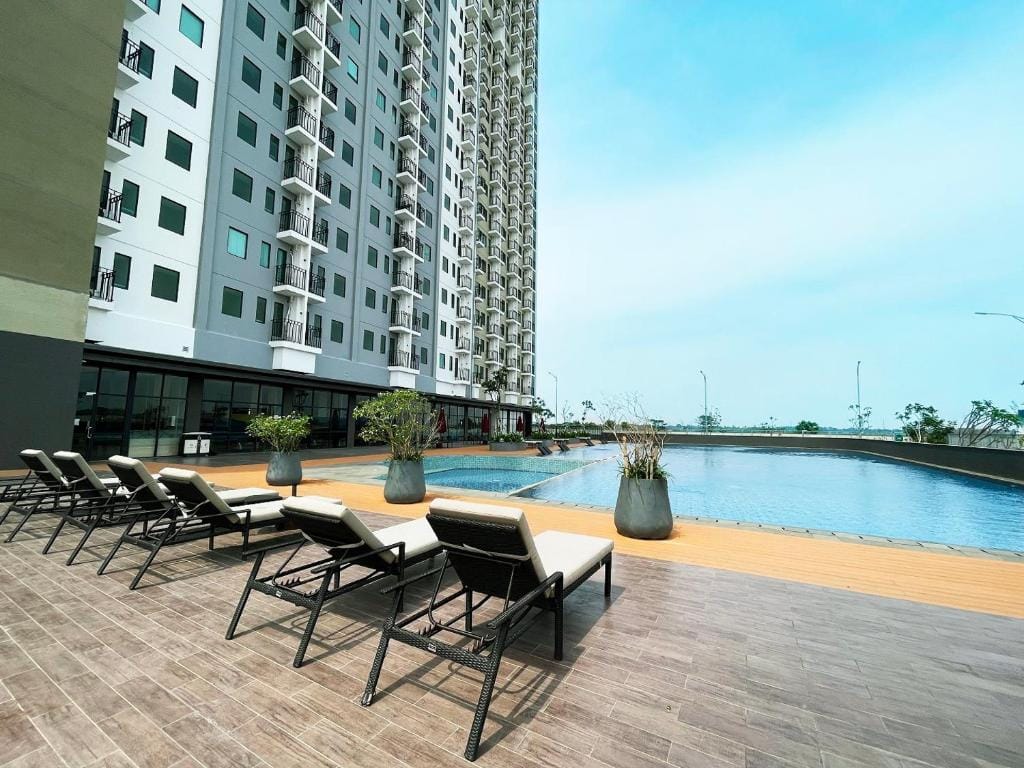 Hotel Osaka PIK2 — 1