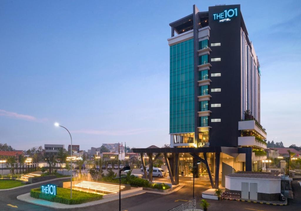 THE 1O1 Jakarta Airport CBC — 2