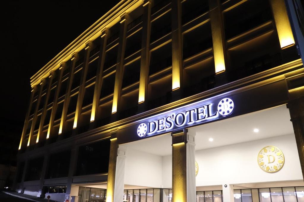 DES'OTEL — 1