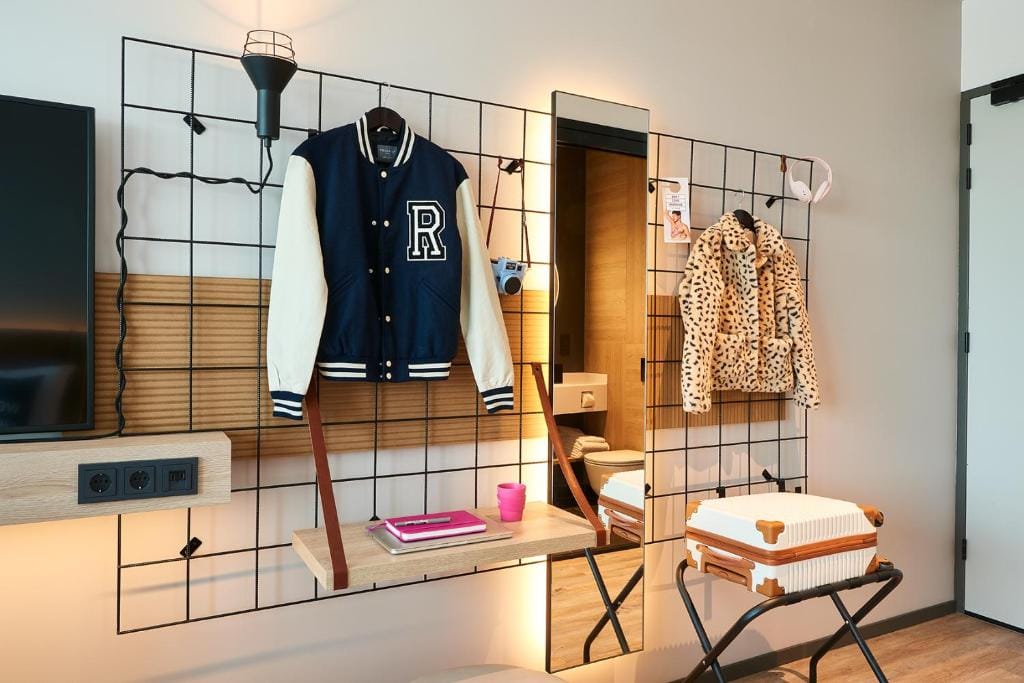 Moxy The Hague — 2