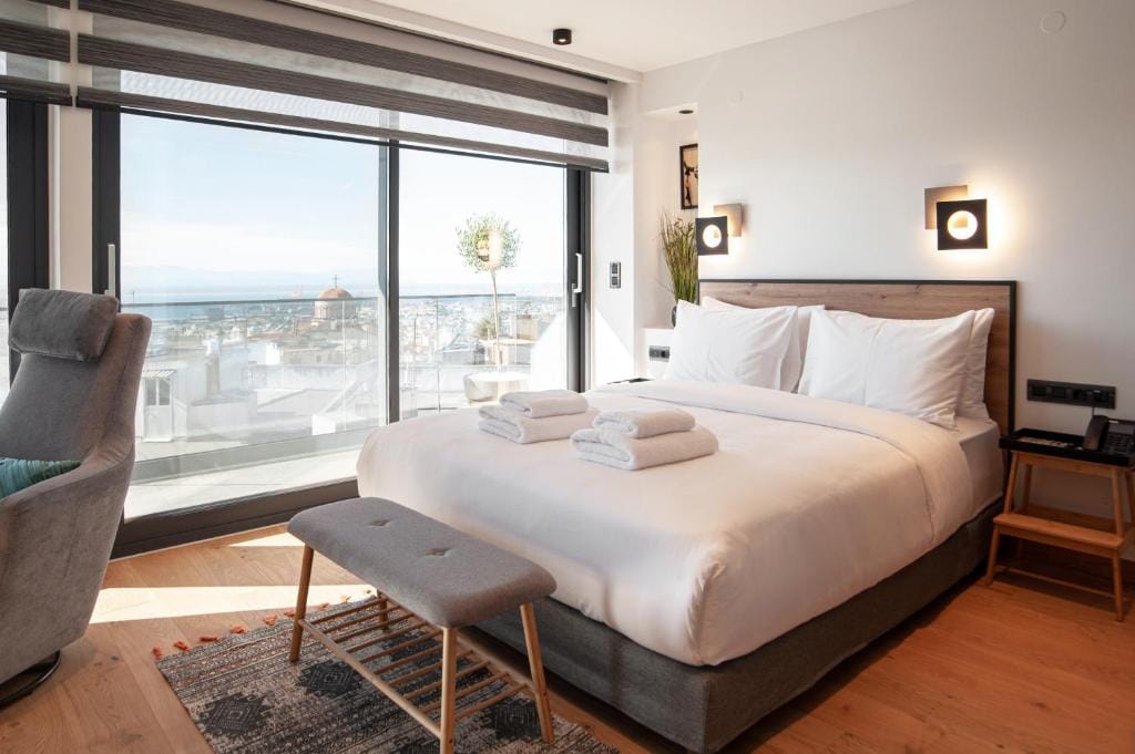 SIGMA Suites Hotel — 4