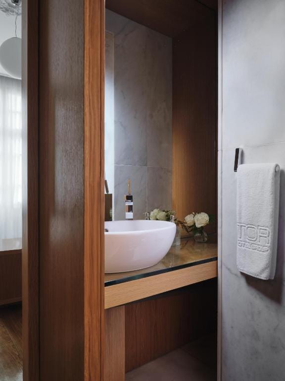 The Excelsior - Small Luxury Hotels of the World — 5