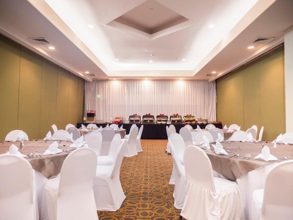 Holiday Inn Tijuana Zona Rio by IHG — 1