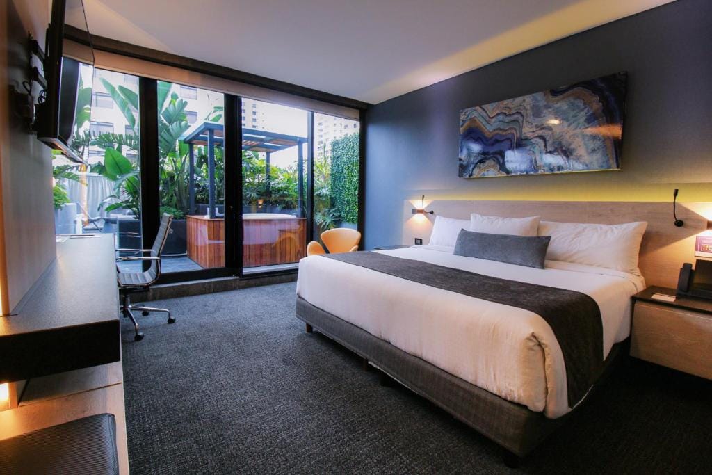 QUARTZ HOTEL & SPA — 3