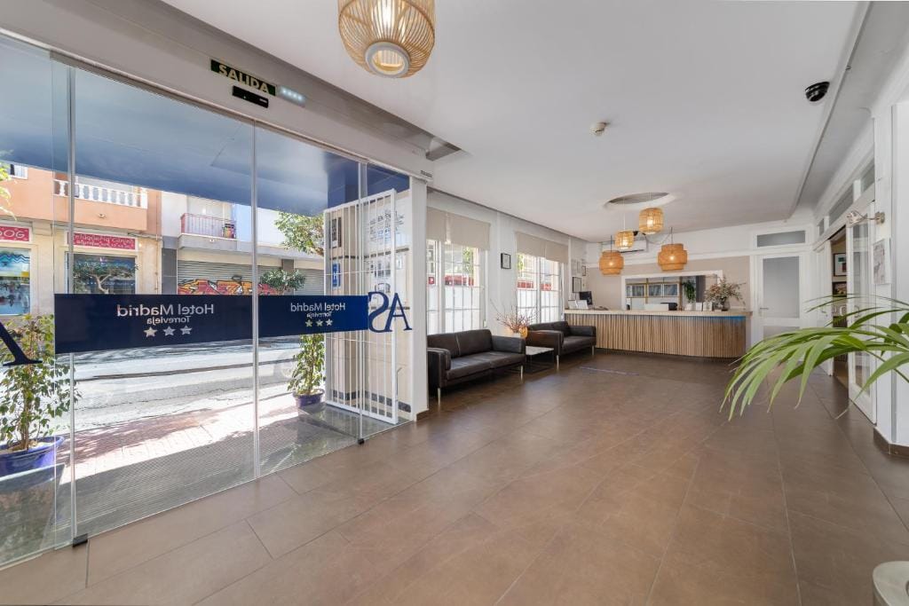 Hotel Madrid — 2