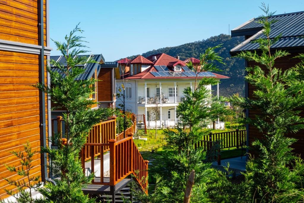 Zanike hotel — 1