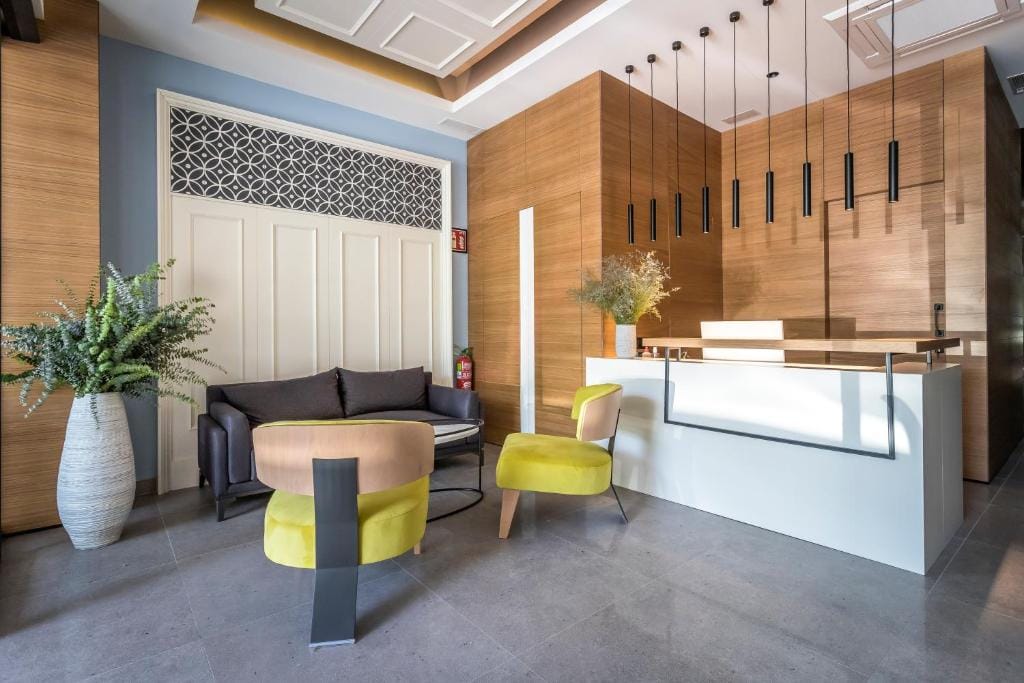 PAMPHYLIA HOTEL — 1