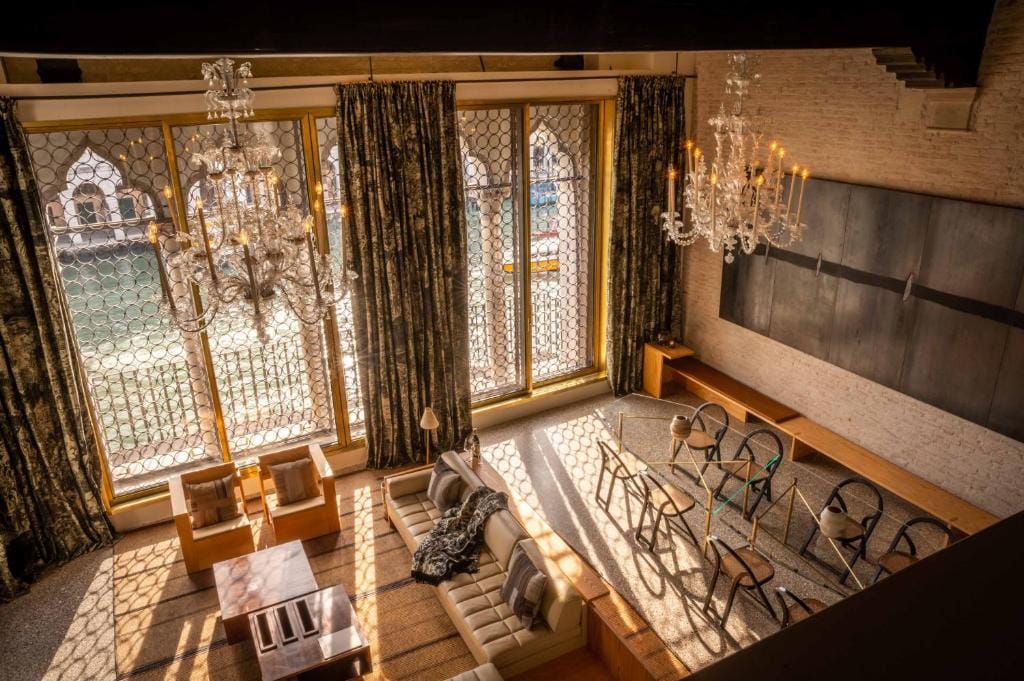 The Venice Venice Hotel — 1