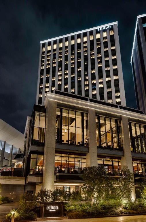 Hilton Yokohama — 5