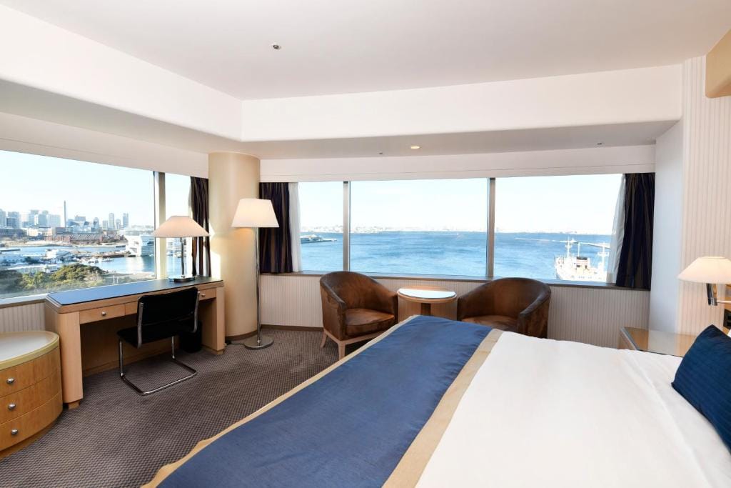 Hotel New Grand — 4